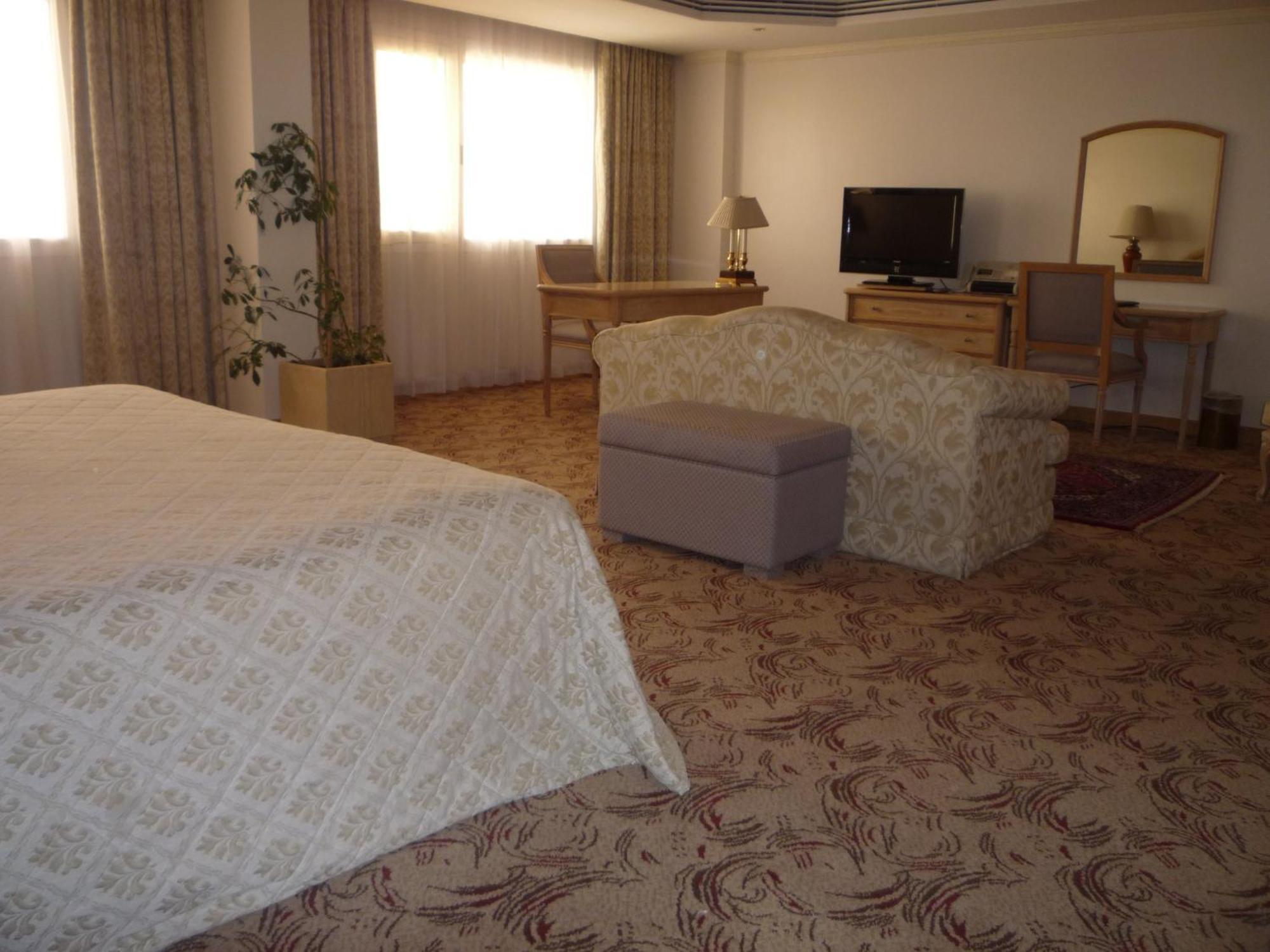 Hofuf Hotel Al-Hasa Zimmer foto